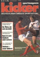 Kicker Zeitung 1976 vom 15.03.1976 bis 21.03.1976 – Bernhard Dietz MSV Duisburg im Zweikampf, Bernhard Dietz (MSV DUISBURG)