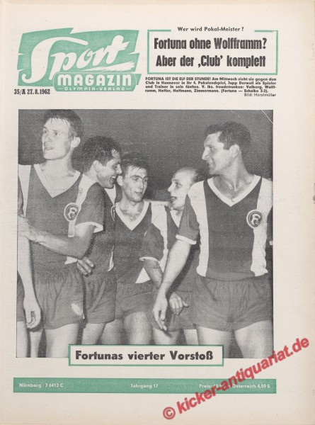 Fortuna Düsseldorf 1962: Fortunas vierter Vorstoß! Fortuna ist die Elf der Stunde! hier Volberg, Wolfram, Hoffer, Zimmermann.