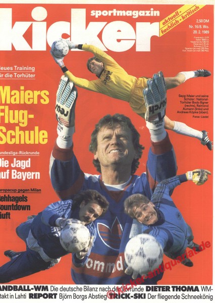 Kicker Schlagzeile: Neues Training für die Torhüter. Maiers Flugschule.