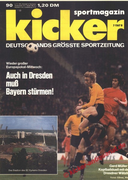 Gerd Müller im Kopfballduell mit dem Dynamo Dresdner Wätzlick